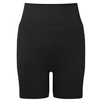 Womenās TriDri Scrunch shorts