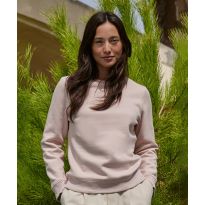 B&C Queen crew neck